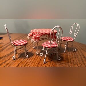 Vintage Diner Table and Chairs Dollhouse Miniatures lot